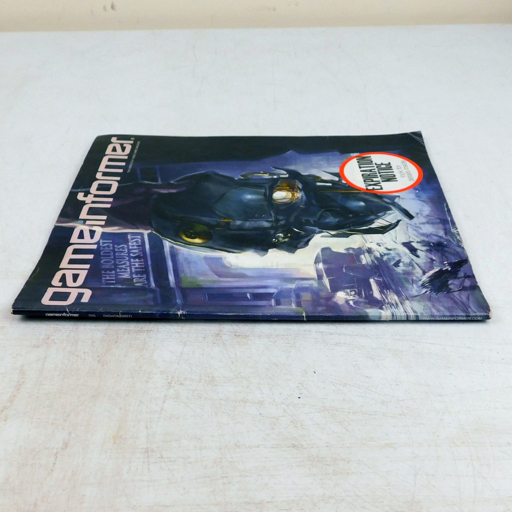 Game Informer Magazine Issue 220 August 2011 Dishonored Cover
