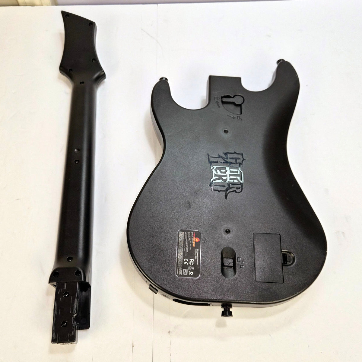 Xbox 360 Guitar Hero RedOctane Wireless Sunburst Guitar Controller Tested