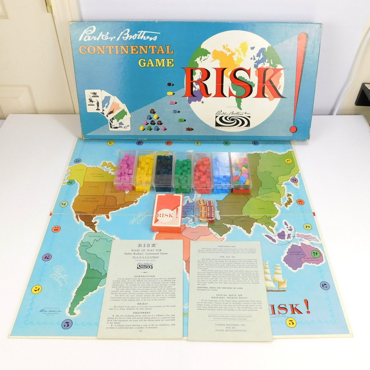 Vintage 1959 Parker Brothers Risk Continental Game Complete CIB Board Game
