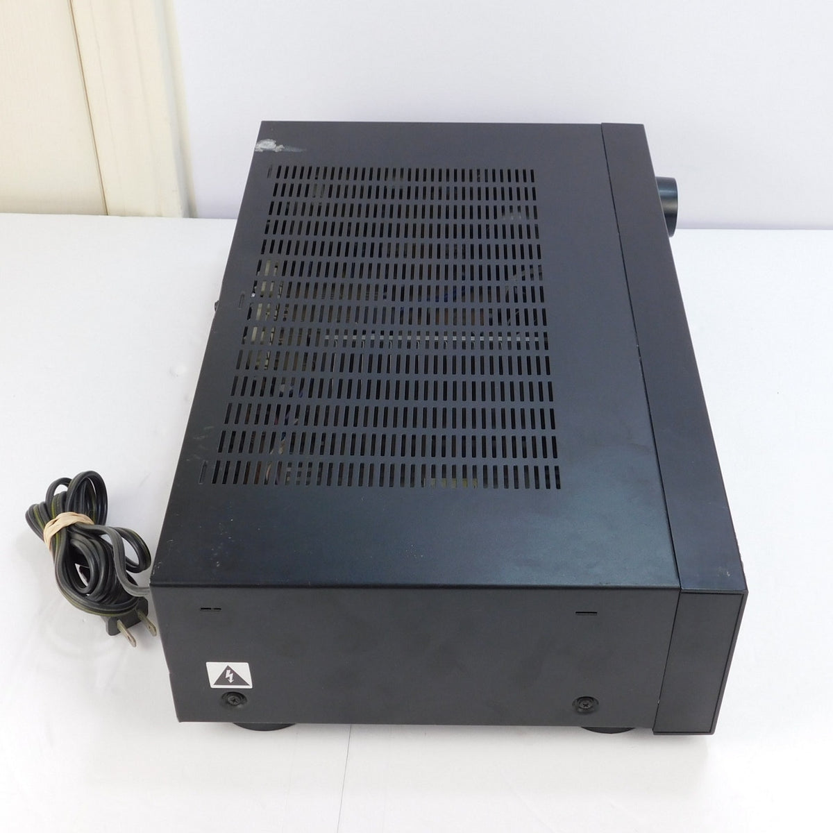 Sony STR-AV570X Stereo Receiver Amplifier AM FM Phono Vintage Tested Working