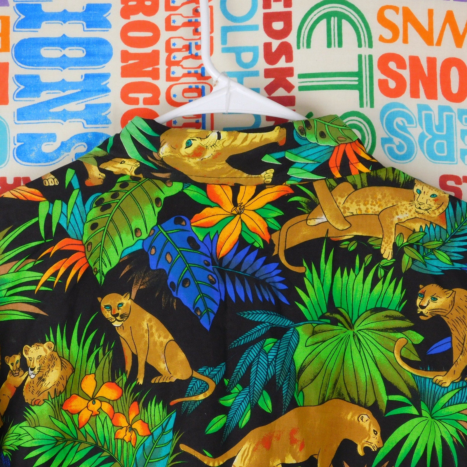 Vintage 90s All Over Jungle Print Jacket XL Full Zip Collared Loud Retro AOP