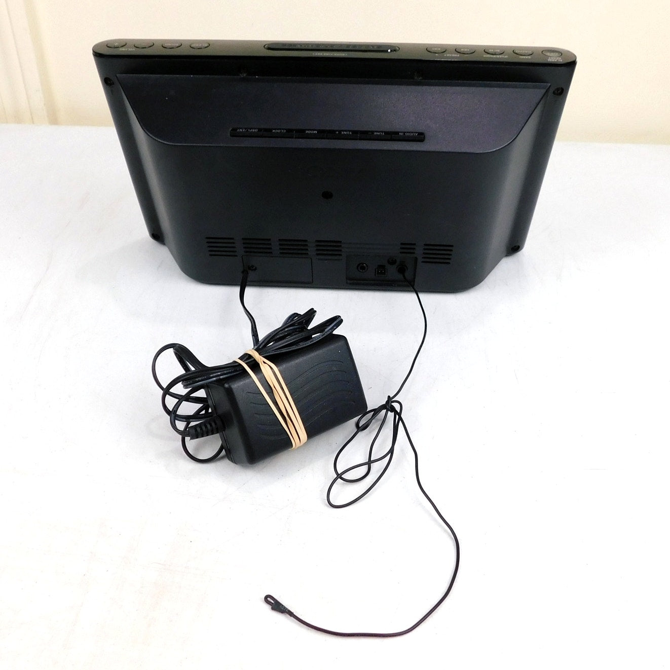 Sony ICF-CS15iP Personal Audio Docking System Tested Working iPod Incl Remote