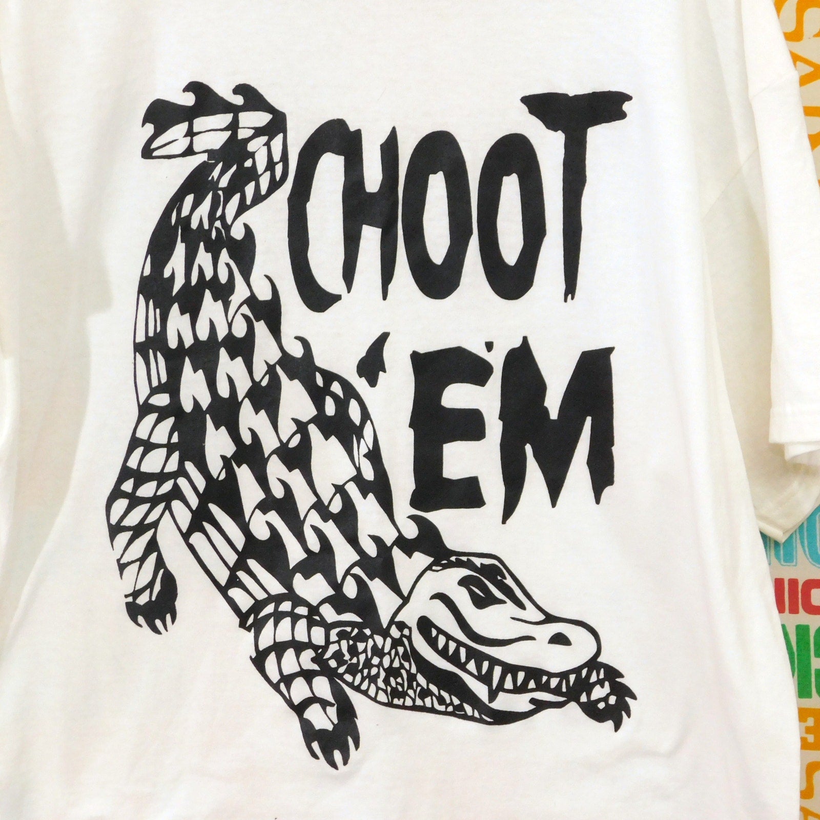 Choot Em Alligator T Shirt - Size XL