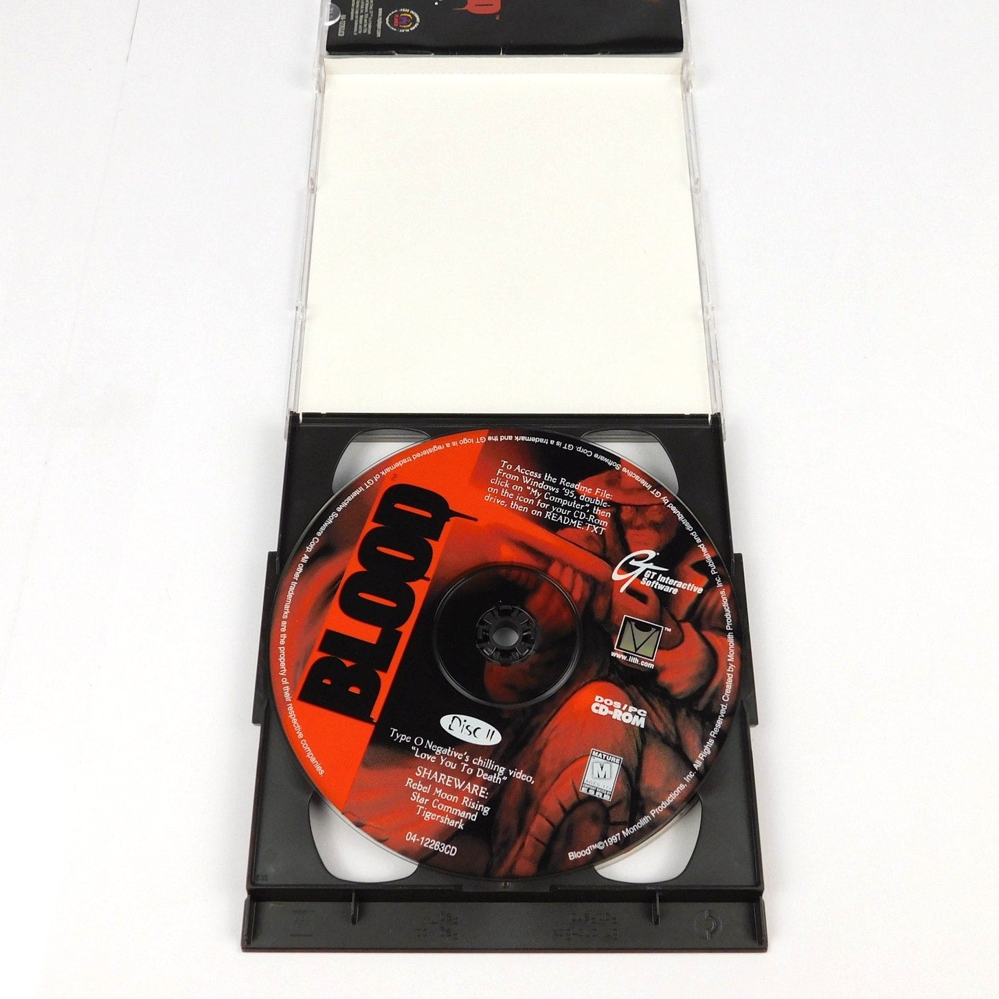 Blood PC CD ROM Game Complete 2 Disc Monolith GT Interactive DOS Windows 1997