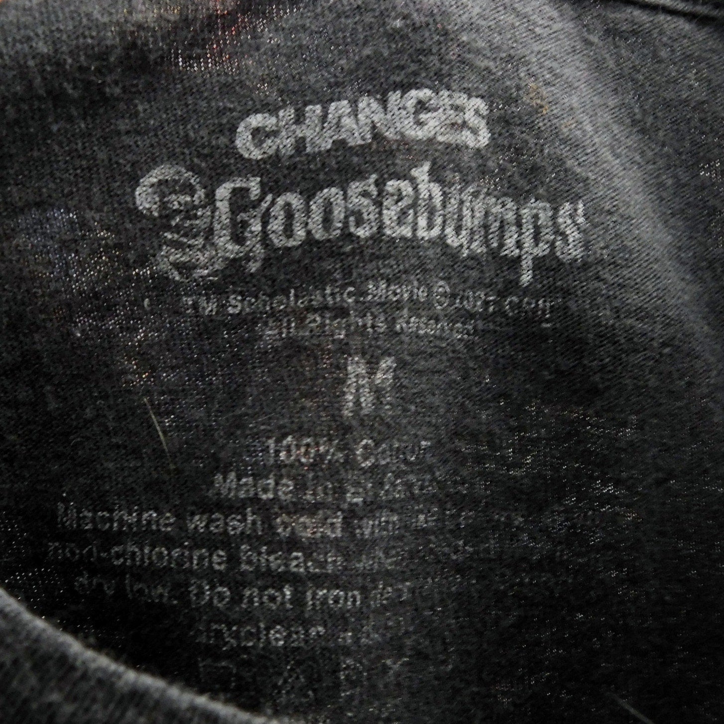 Goosebumps T Shirt - Size M