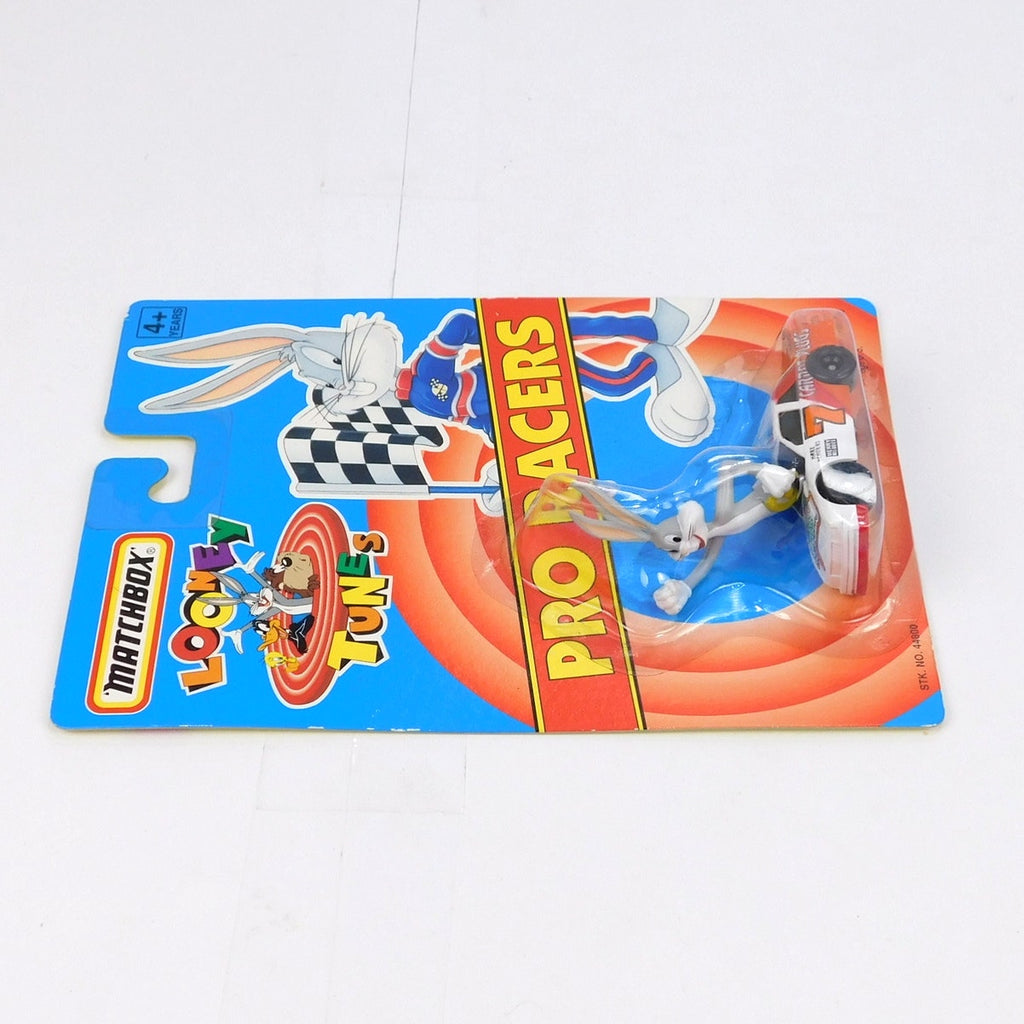 1993 Matchbox Looney Tunes Pro Racers Bugs Bunny #7 Car Sealed New on Card