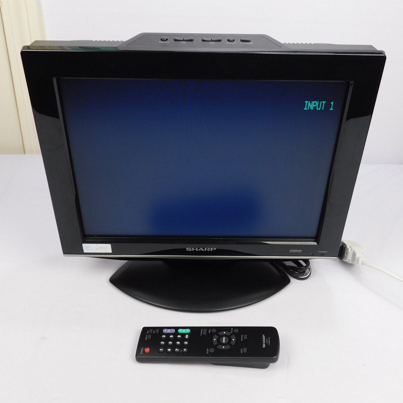 Sharp LC-15SH7U LCD TV Tested Working With Remote 15 Inch Retro Gaming EDTV 4:3