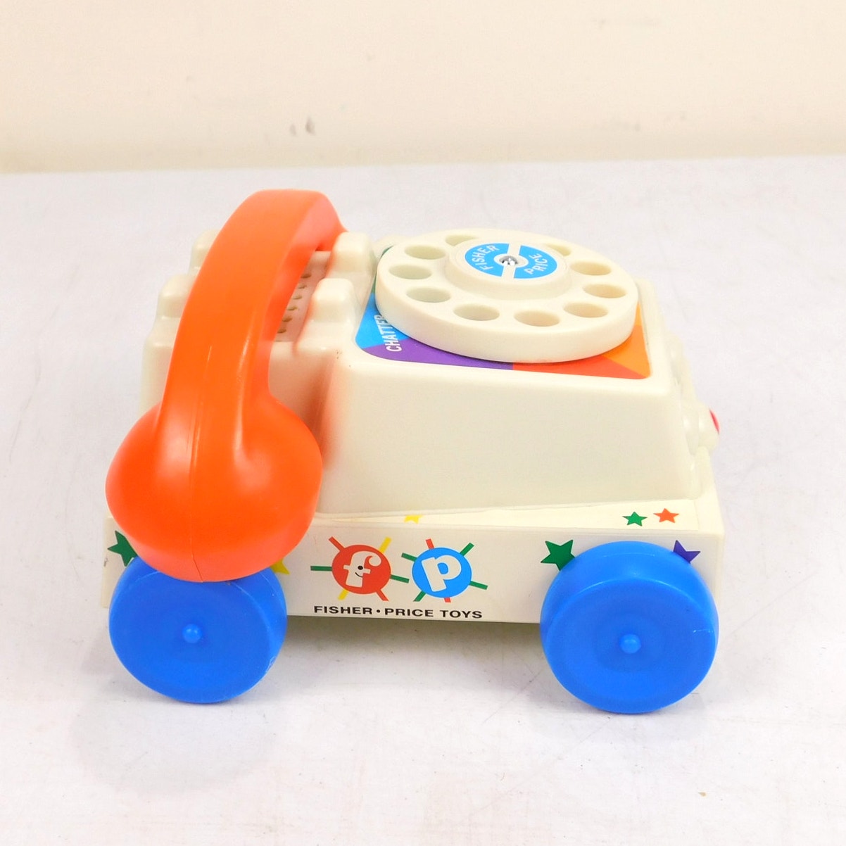 Fisher Price Chatter Phone Telephone Pull String Toy 2009 Mattel Basic Fun