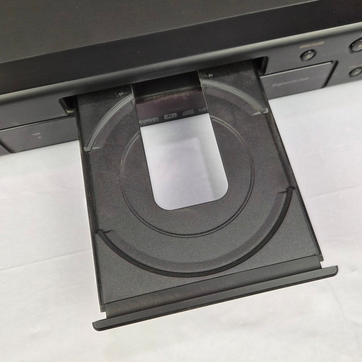 Denon DVD-557 DVD CD SACD Player HDMI Out Tested No Remote 2006