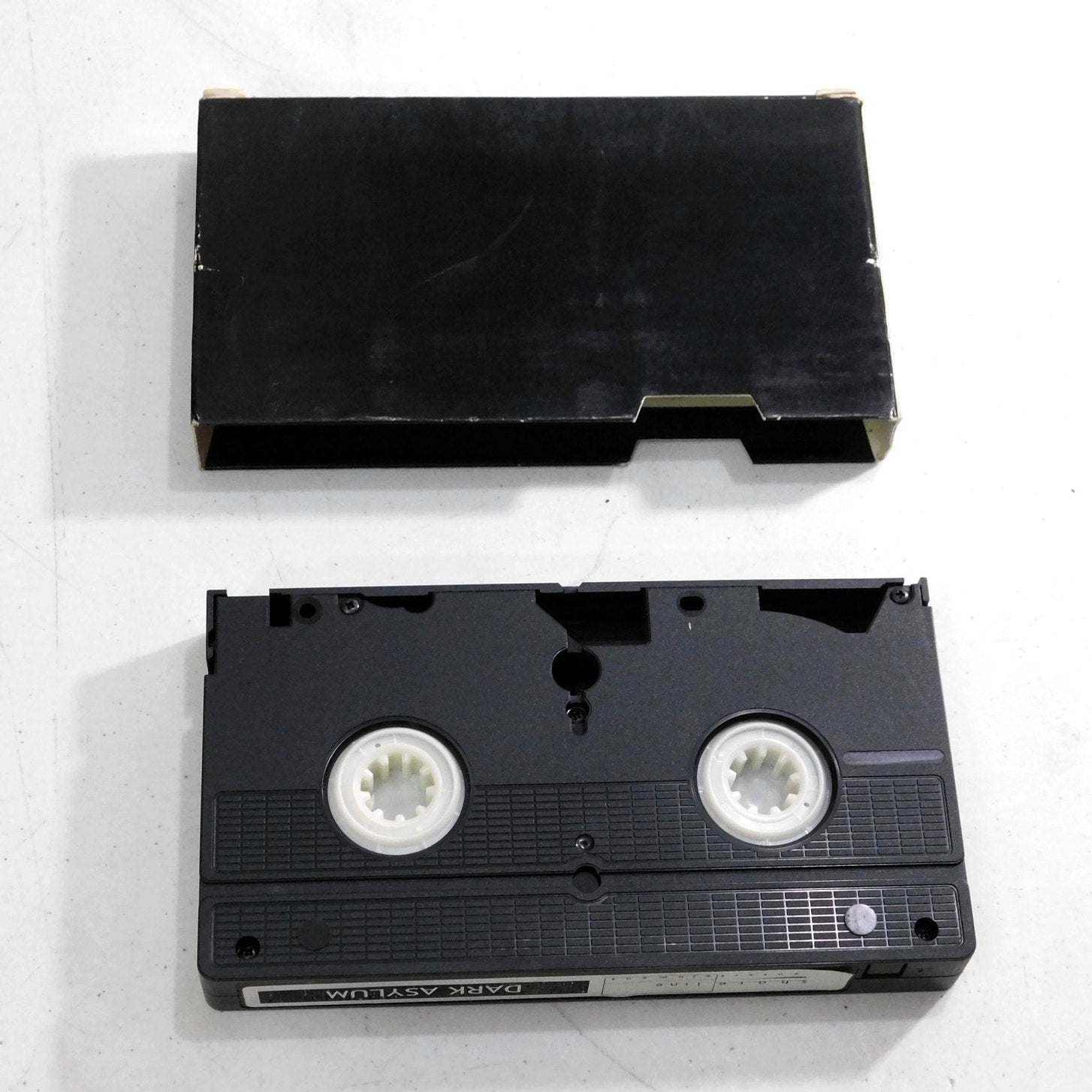 Shoreline Entertainment Dark Asylum Horror VHS Screener Tape Tested Working 2002