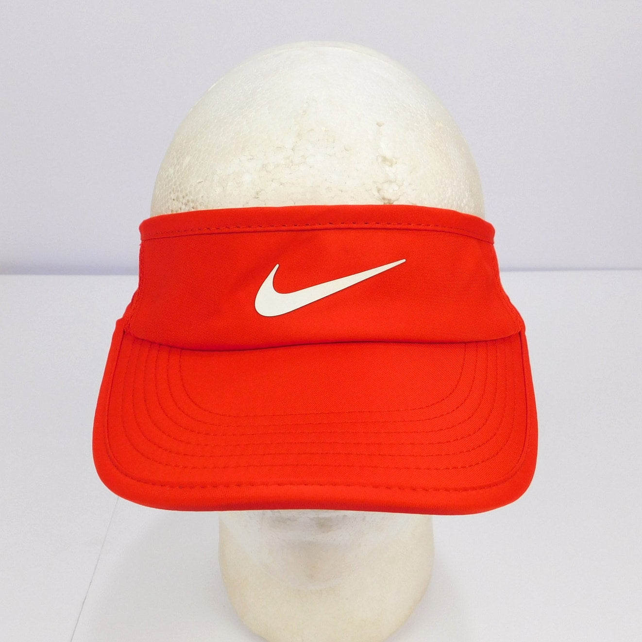 Nike Featherlight Dri-FIT Visor Hat - Adjustable