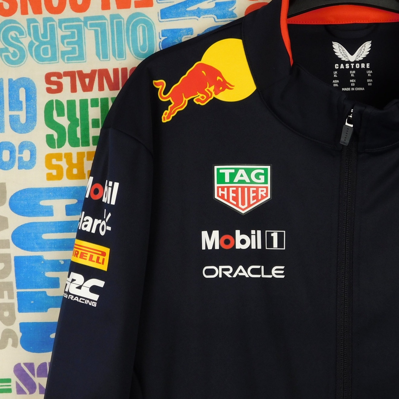 Castore Oracle Red Bull Racing Full Zip Jacket Size XL Formula 1 Vegas GP 2024