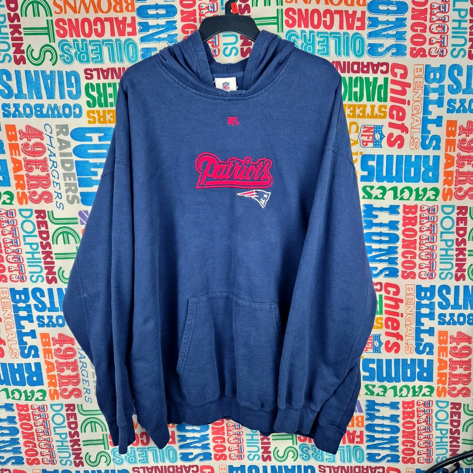 New England Patriots Red Script Logo Pullover Hoodie - Size XL