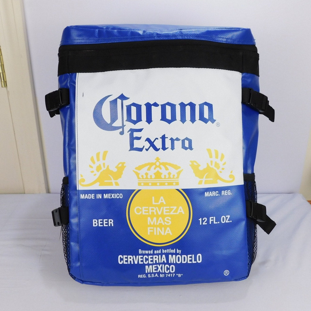 Corona Extra Cooler Backpack Insulated Zip Top Blue Label Promo Straps 18x13x5