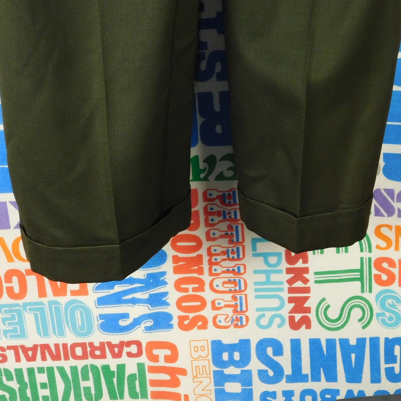 Nordstrom Mens 34R 100% Wool Pleated Cuffed Dress Pants Trousers Green