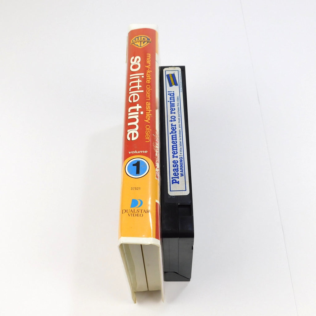 So Little Time Vol 1 School's Cool VHS Mary-Kate Ashley Olsen Blockbuster 2002