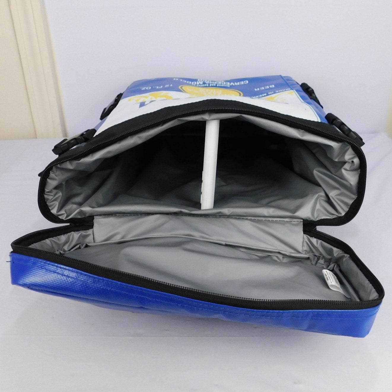 Corona Extra Cooler Backpack Insulated Zip Top Blue Label Promo Straps 18x13x5