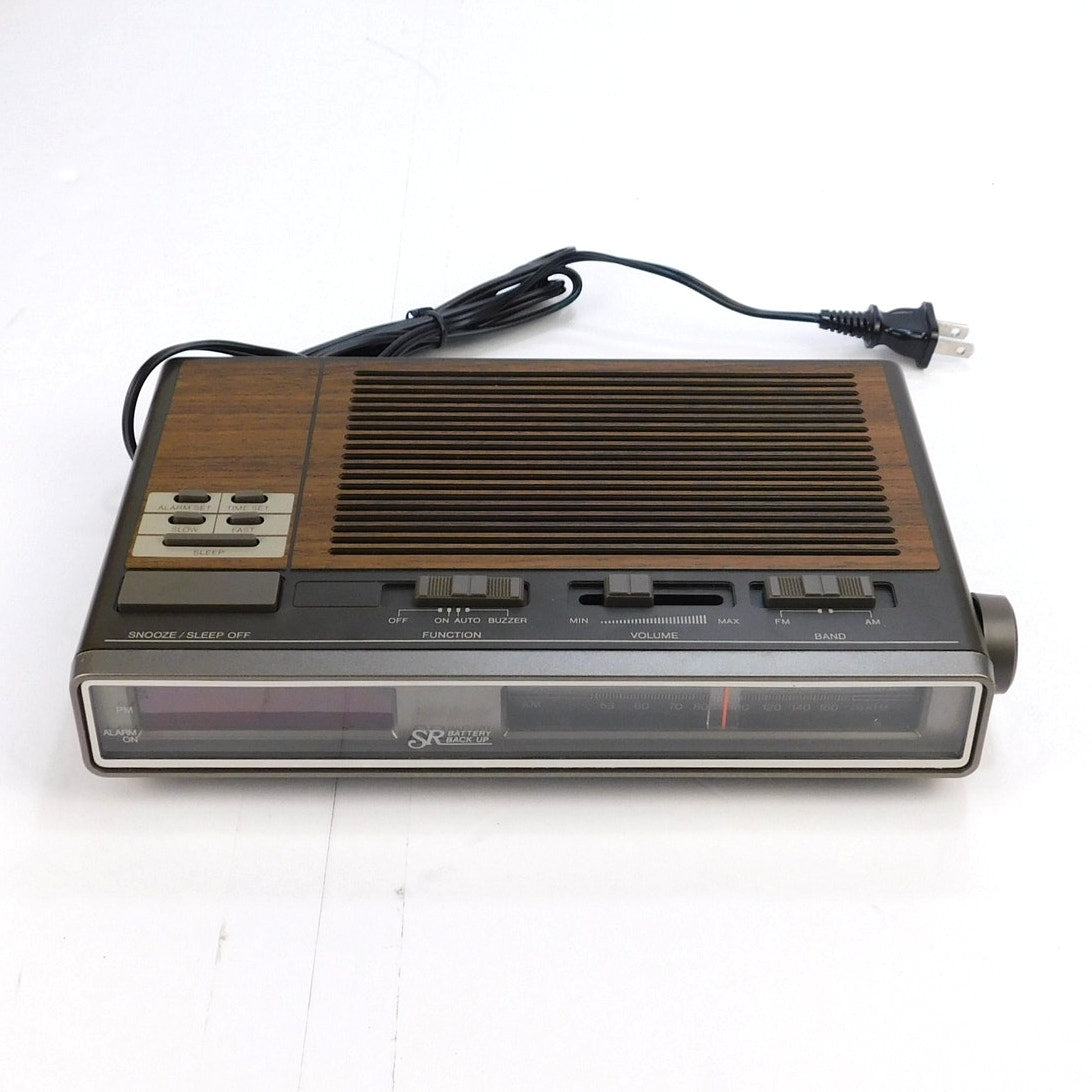 Vintage Sears 572.3232 AM FM LED Alarm Clock Radio Woodgrain Box Manual Tested