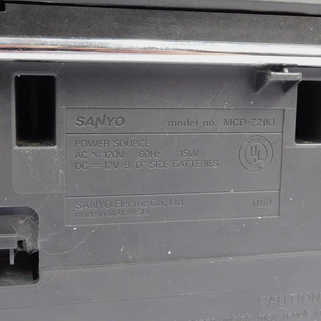 Sanyo MCD-Z2 Portable CD Cassette Boombox AM FM Radio Tested Working Vintage 90s