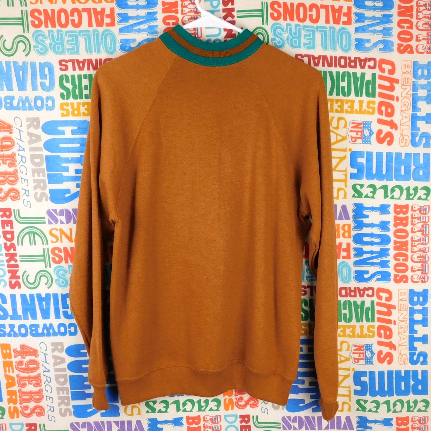 70s Fruit of the Loom Golden Raglan Sweatshirt - Size M