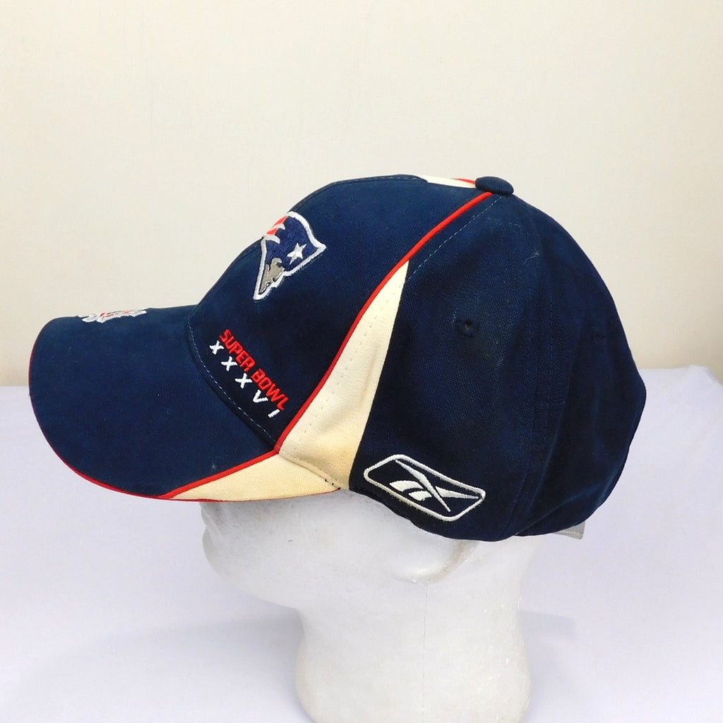 New England Patriots Super Bowl 36 Champs Hat - Adjustable, NWT (minor yellowing)
