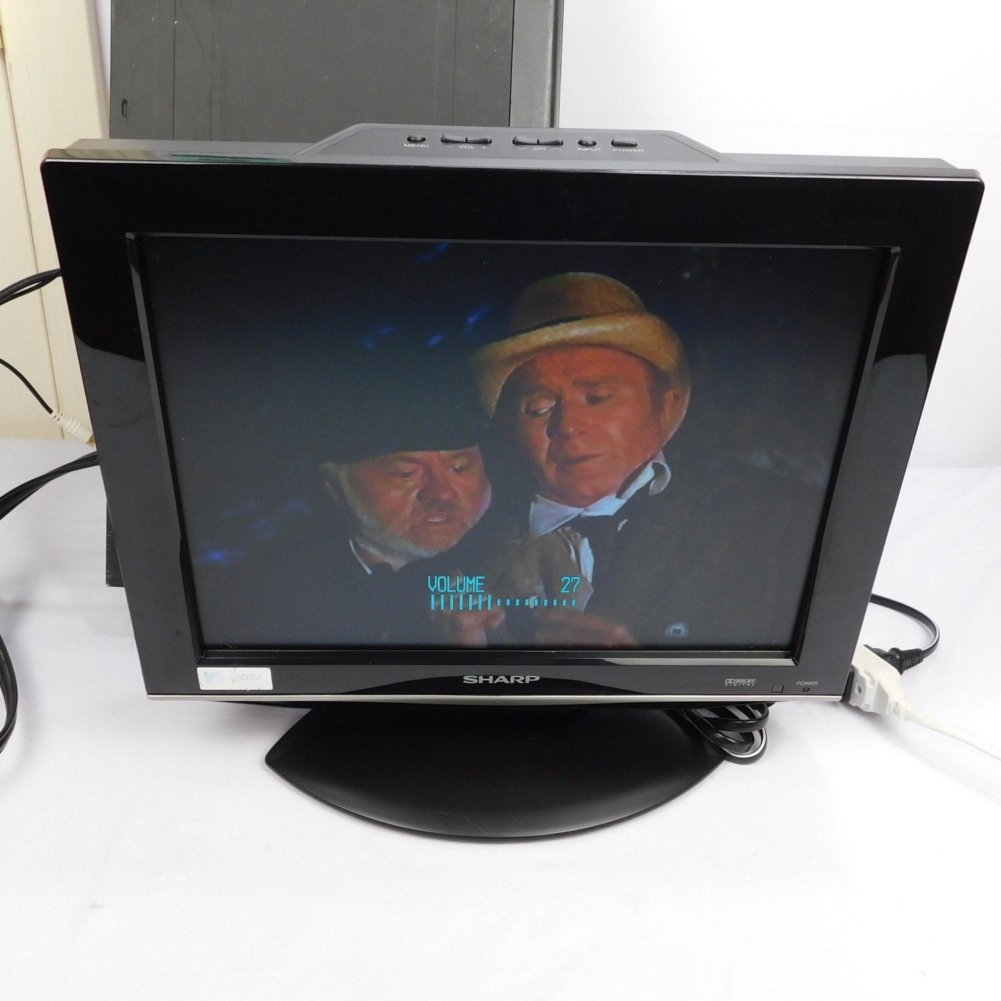 Sharp LC-15SH7U LCD TV Tested Working With Remote 15 Inch Retro Gaming EDTV 4:3