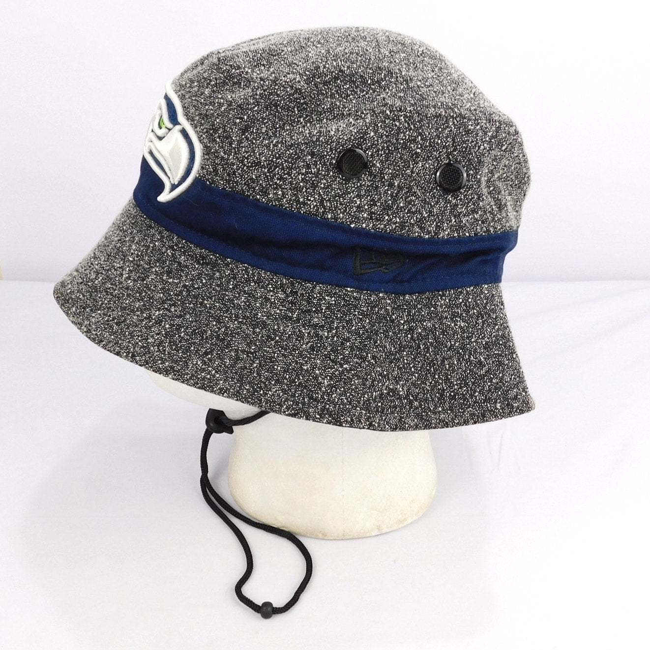 New Era Seattle Seahawks Bucket Hat w/ Chin Strap - Size L