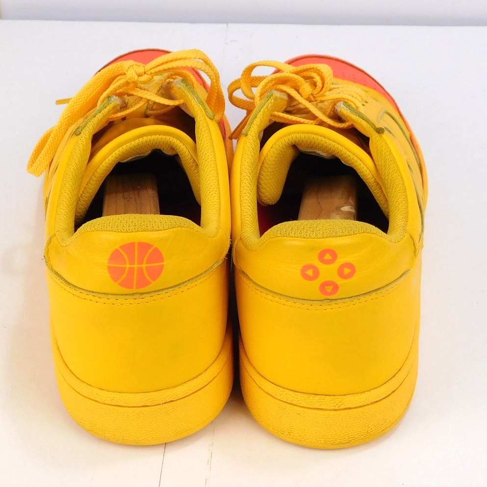 Saucony Jazz Court Jake Boston Childrens Hospital Collab Shoes 10.5 S70622-1