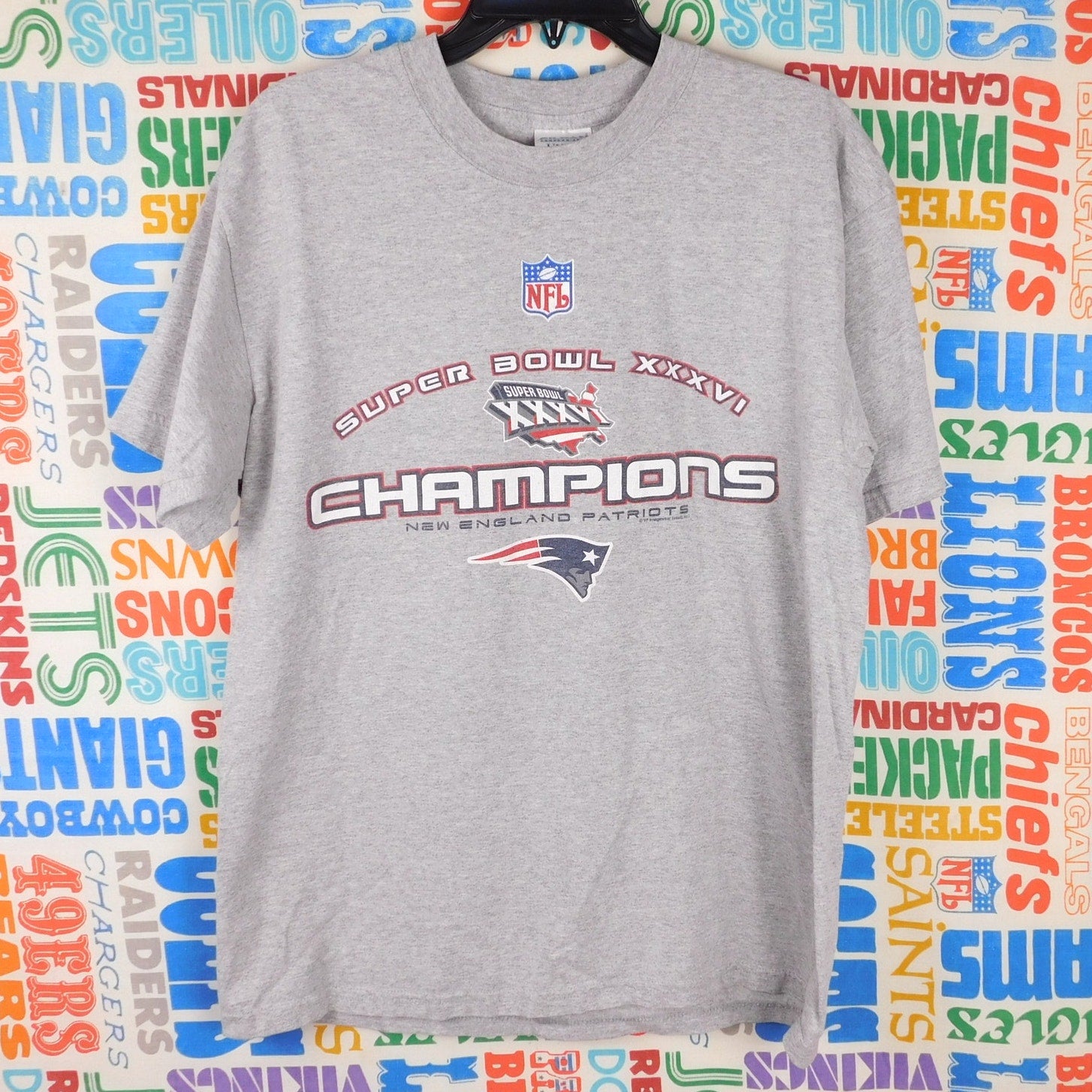 New England Patriots Super Bowl XXXVI Champions T Shirt - Size L