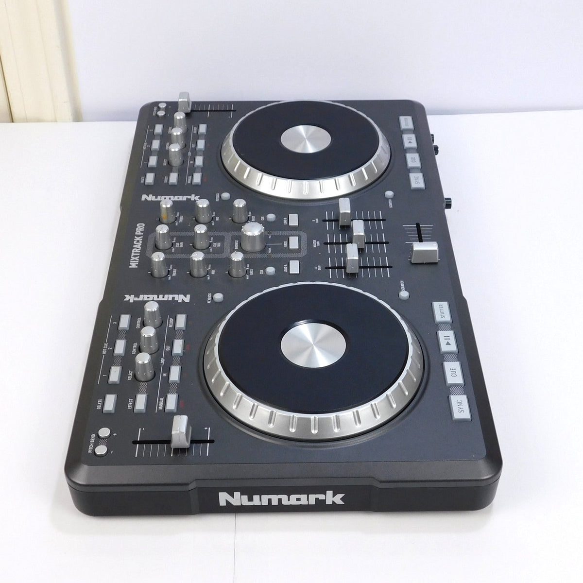 Numark Mixtrack Pro USB DJ Controller Mixer MIDI Tested Working w/ USB Cable