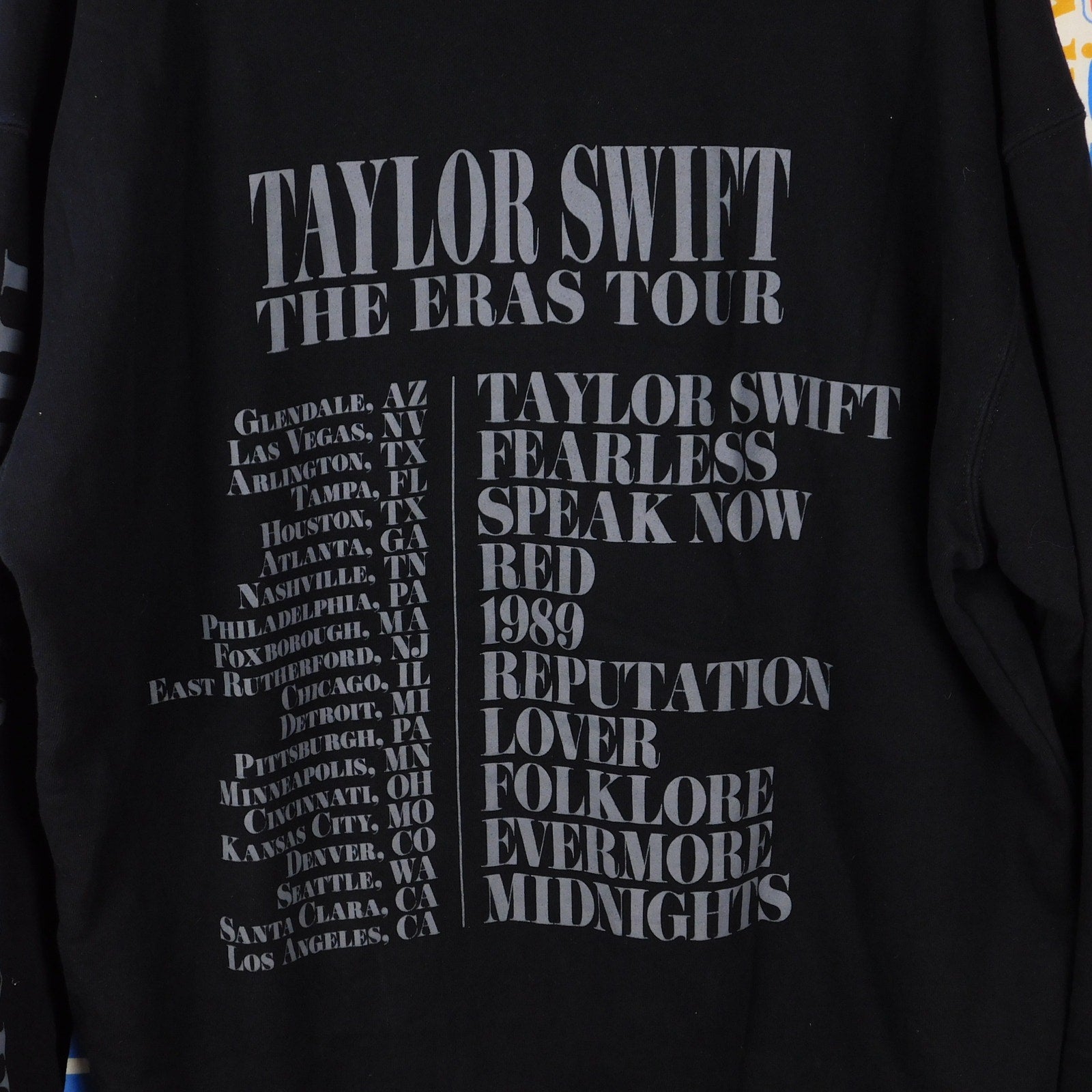 Taylor Swift Eras Tour Pullover Hoodie - Size XL (cut collar)