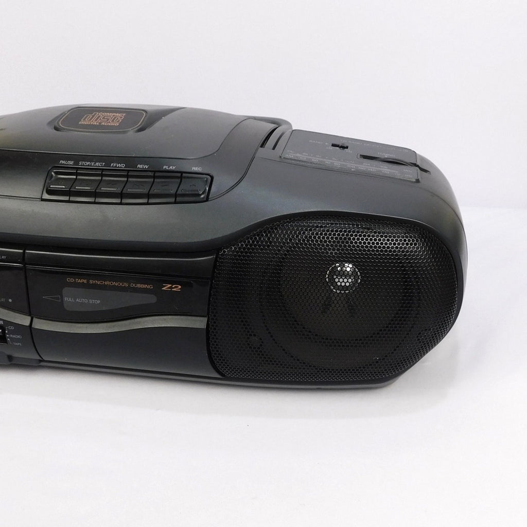 Sanyo MCD-Z2 Portable CD Cassette Boombox AM FM Radio Tested Working Vintage 90s