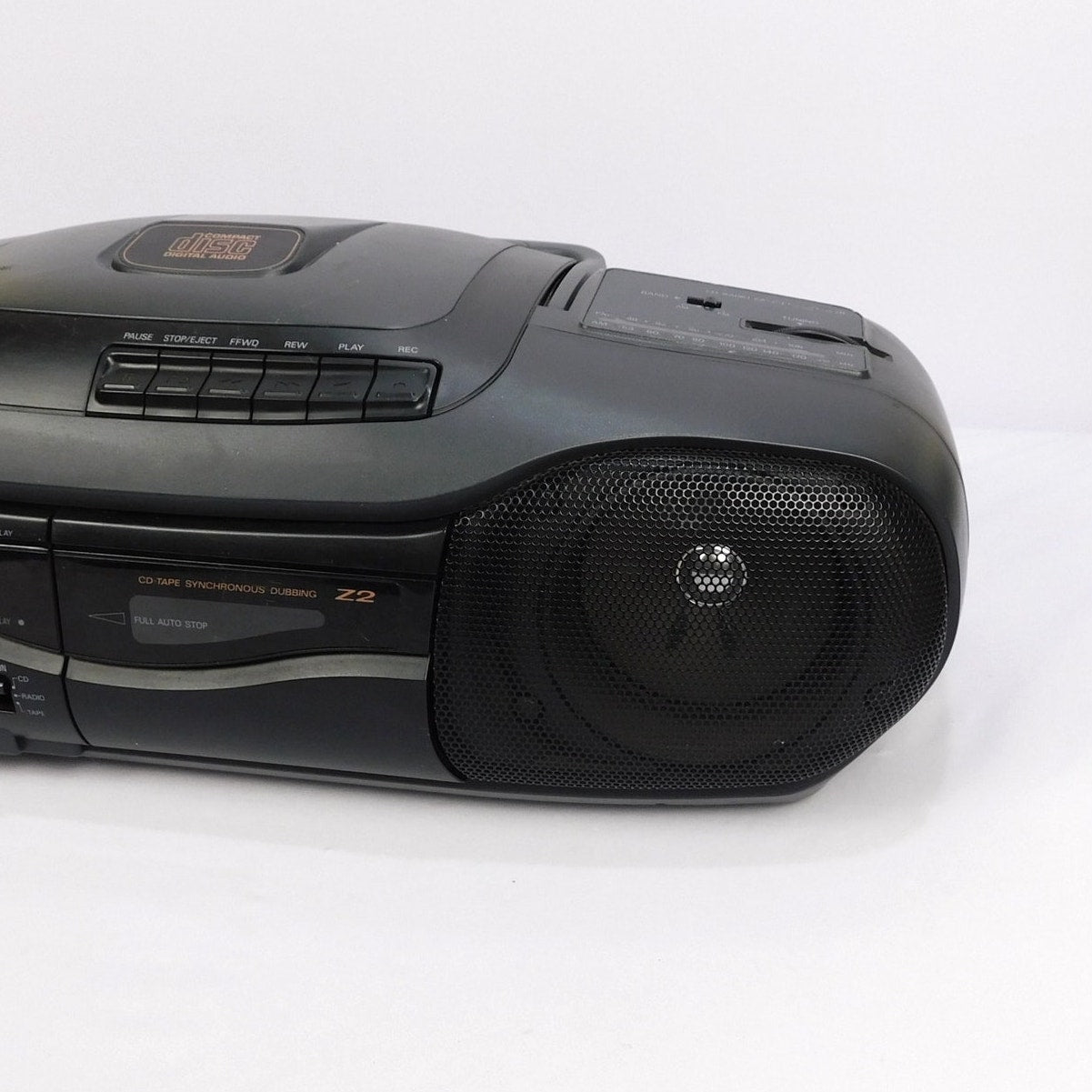 Sanyo MCD-Z2 Portable CD Cassette Boombox AM FM Radio Tested Working Vintage 90s