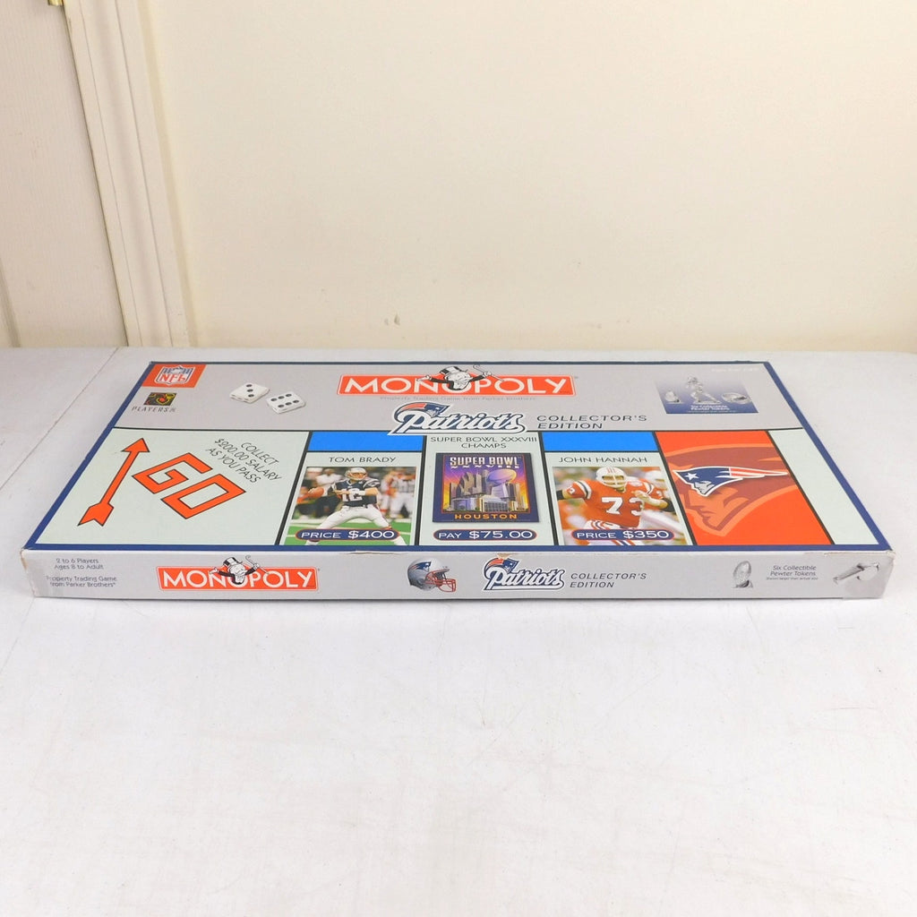 New England Patriots Monopoly Board Game Complete In Box USAopoly Vintage 2004