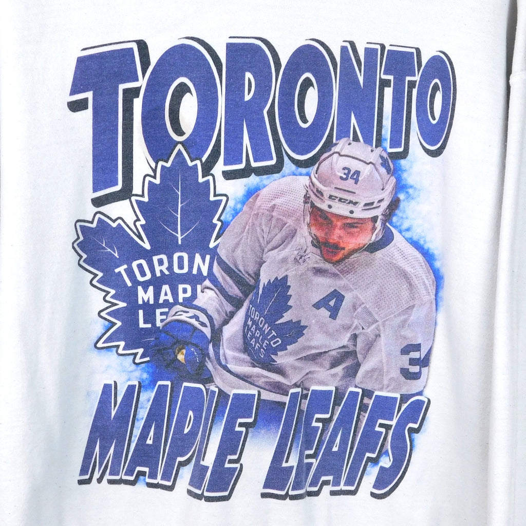 Toronto Maple Leafs Retro Auston Matthews Graphic Sweatshirt - Size L