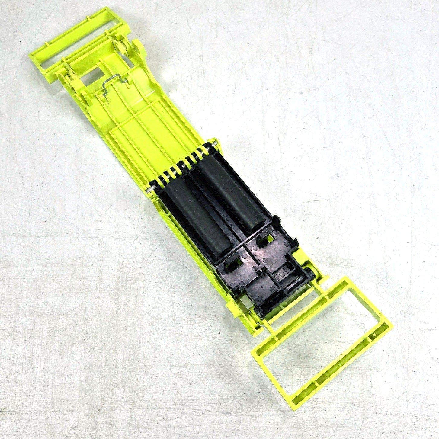 Vintage Ski Tote Locking Ski Transport Carrier System Handled Neon Green Black