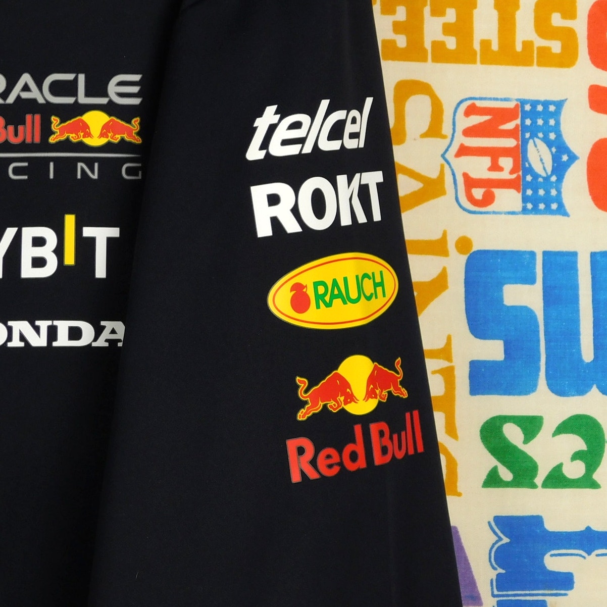 Castore Oracle Red Bull Racing Full Zip Jacket Size XL Formula 1 Vegas GP 2024