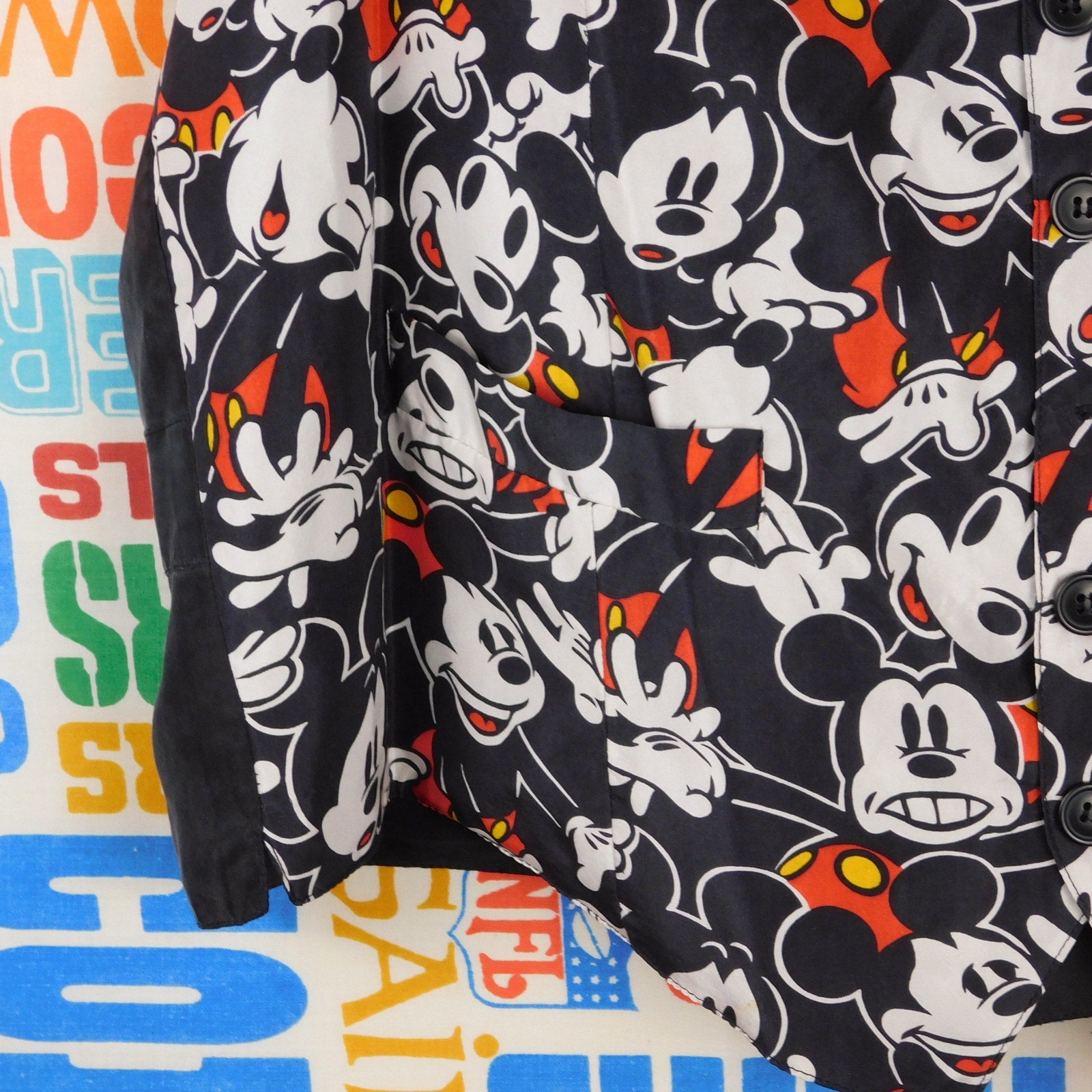 90s Disney Mickey Inc All Over Print Silk Vest - Size L
