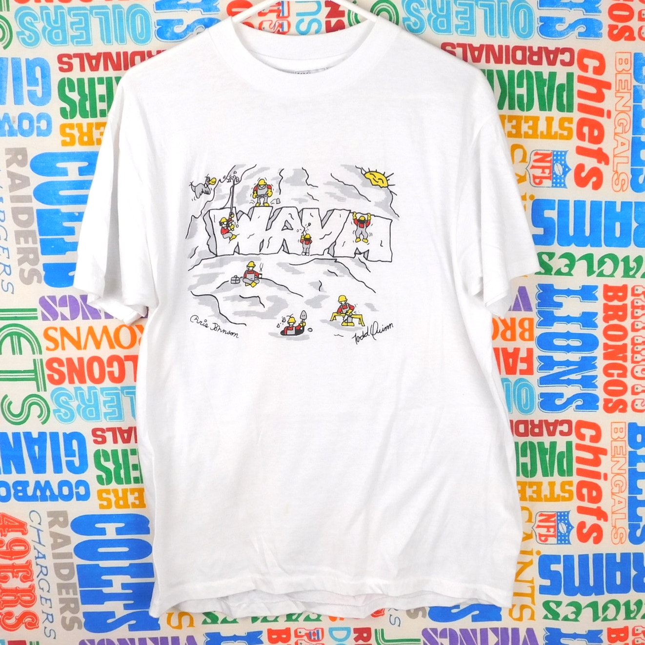 80s WAVM Radio T Shirt - Size XL