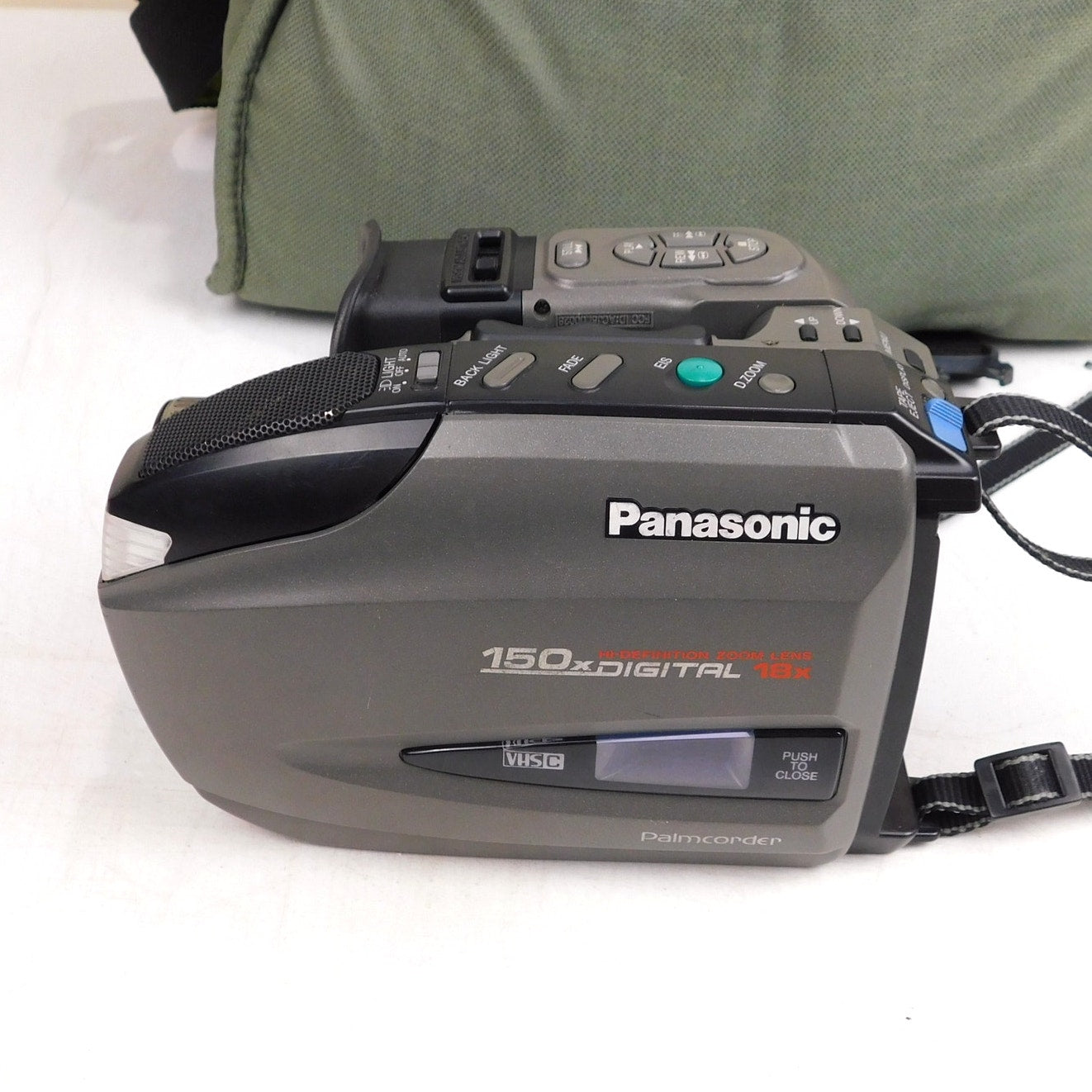 Panasonic PV-D300D Camcorder VHS-C Tested New 2200mAh Battery With Accessories