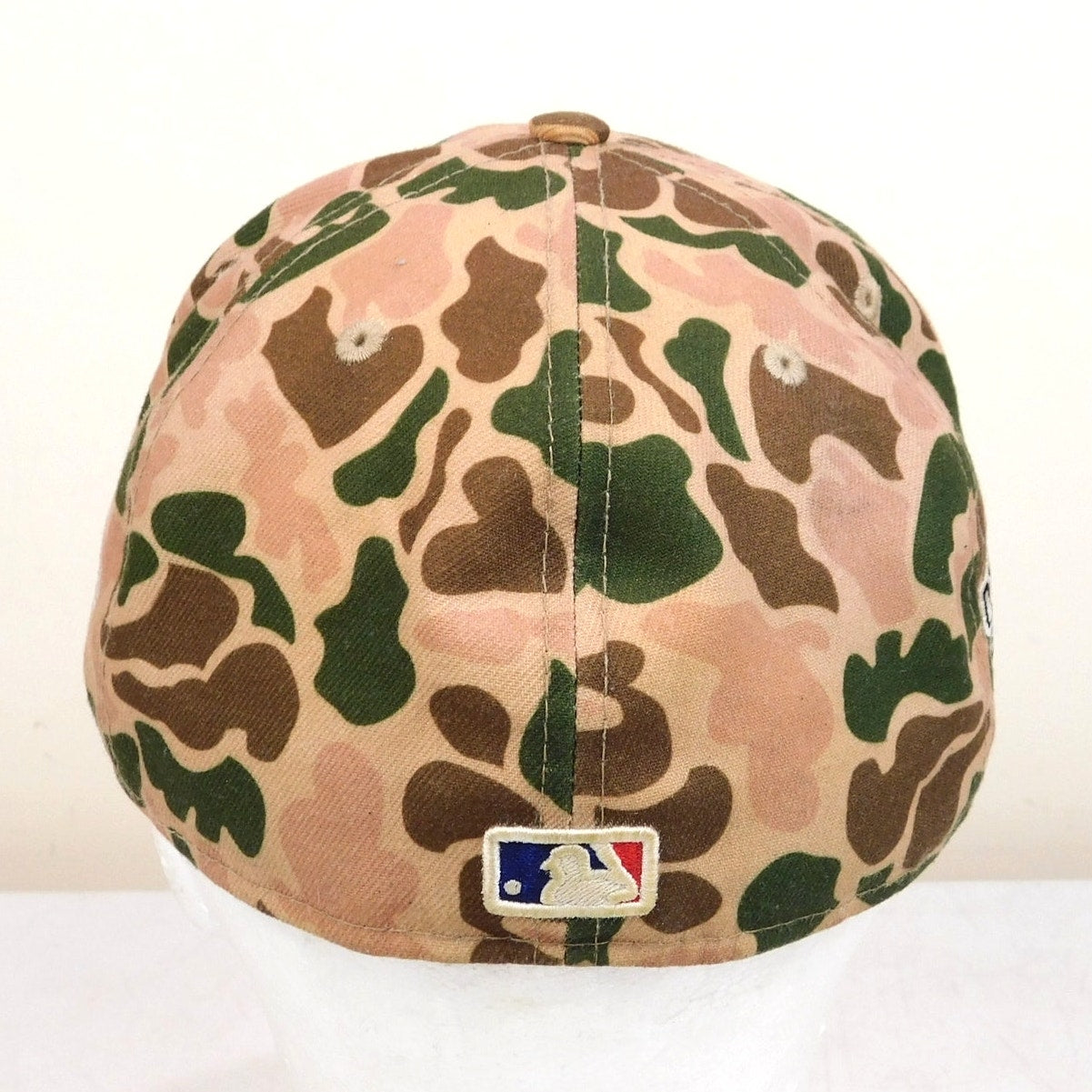 New Era Boston Red Sox 2004 World Series Duck Camo Fitted Hat - Size 7 1/4