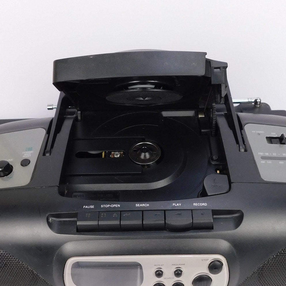 Philips Magnavox AZ1002 Portable Stereo Boombox CD Cassette Radio Tested Working