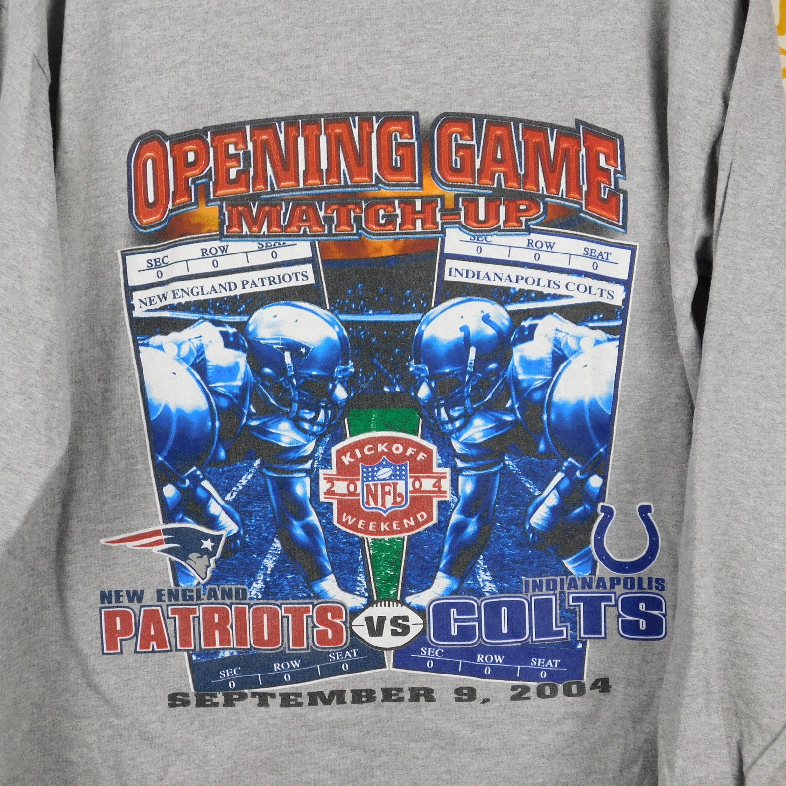 New England Patriots Opening Game 2004 Long Sleeve Tee - Size L