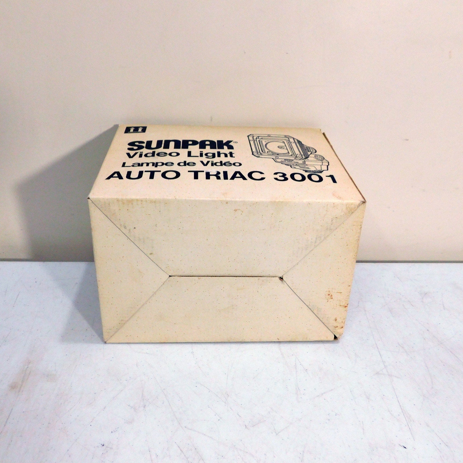 Vintage Sunpak Video Light Auto Triac 3001 Tested Working In Box