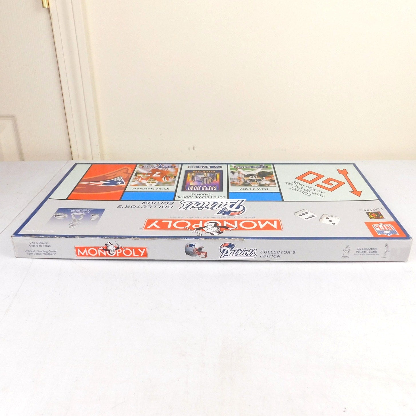 New England Patriots Monopoly Board Game Complete In Box USAopoly Vintage 2004