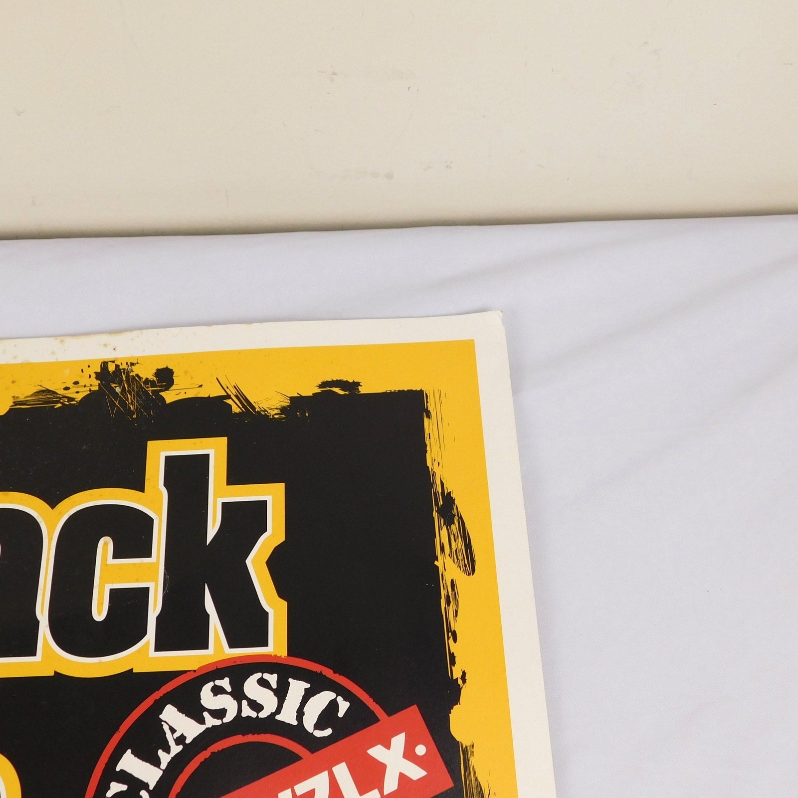 Boston Bruins 2011 Stanley Cup Parade Sign Back In Black 100.7 WZLX 19x13
