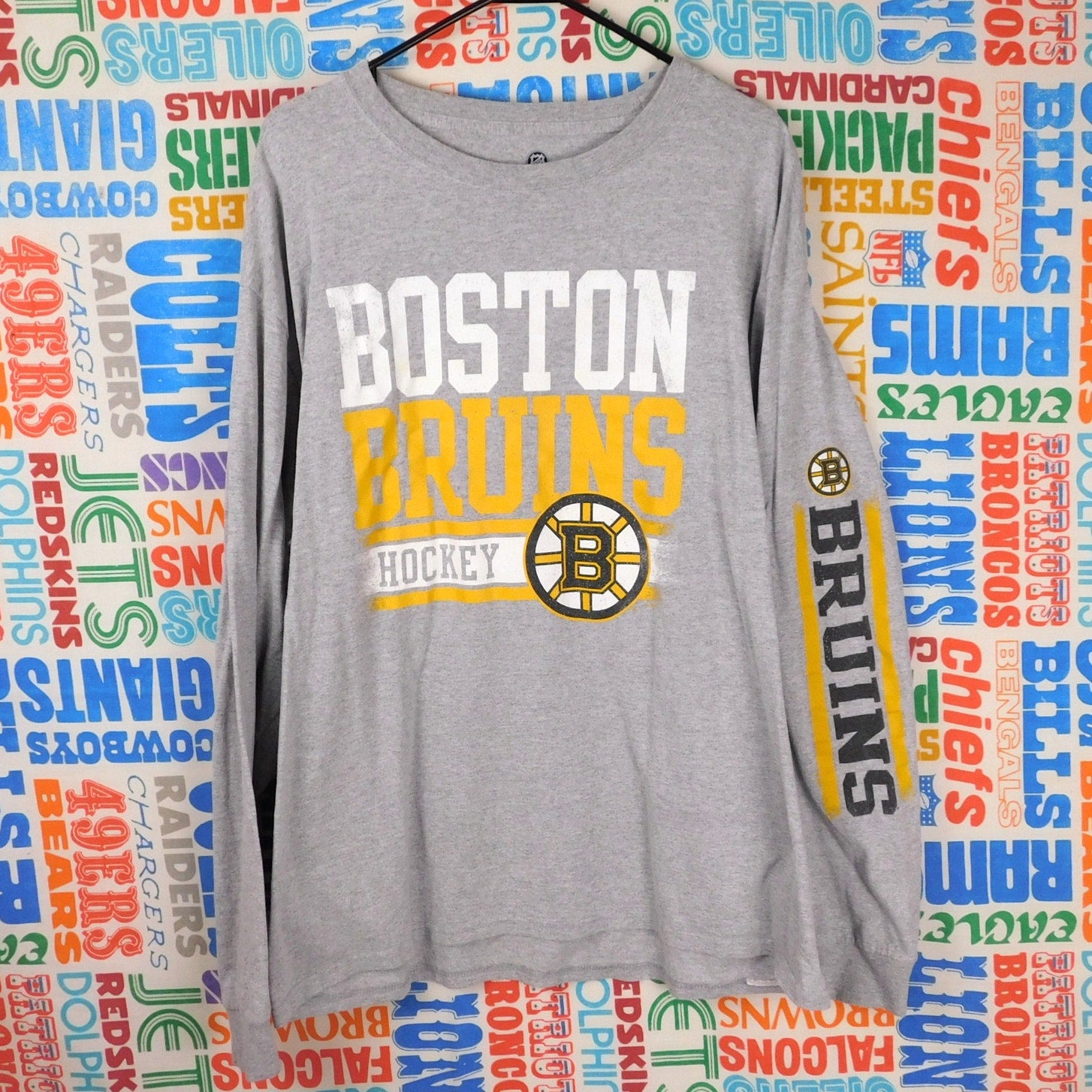 Boston Bruins Hockey Long Sleeve T Shirt - Size XL