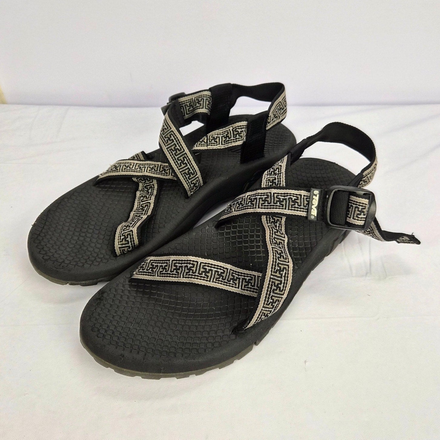 Vintage 1990s Teva Hiking River Sandals Size Men's 10 F10003C Greek Key Straps