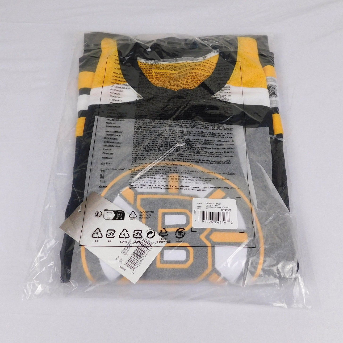 Boston Bruins David Pastrnak Jersey - Size Youth L/XL (NWT, can fit adults)