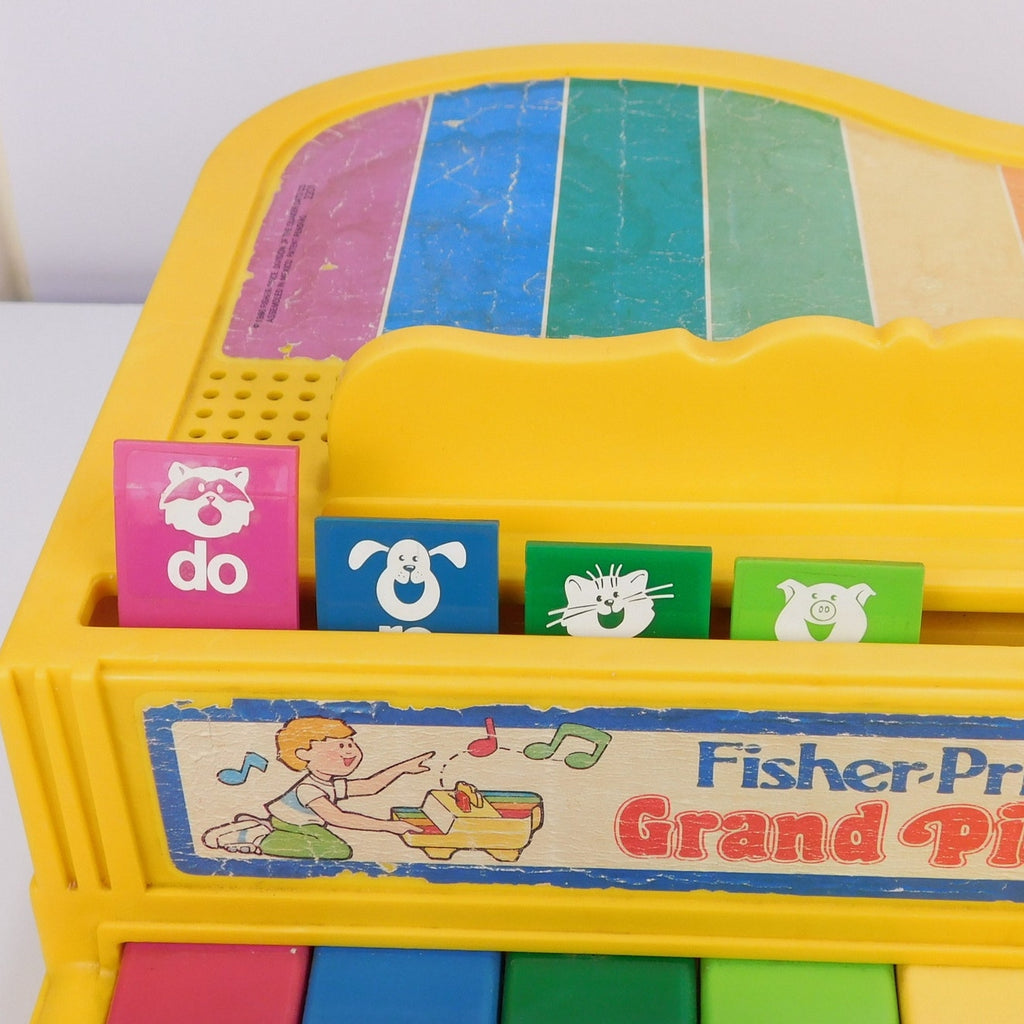 Vintage Fisher Price Grand Piano 1986 Yellow Rainbow Keys 2201 Tested